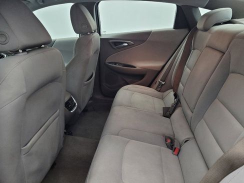 Used 2021 Chevrolet Malibu LT image 18