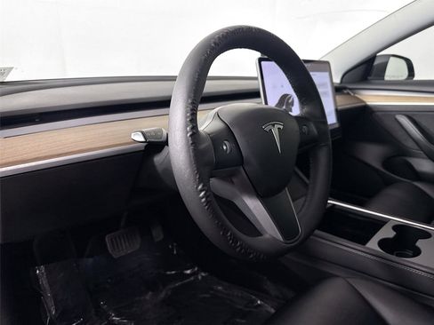 Used 2021 Tesla Model 3 Long Range image 4