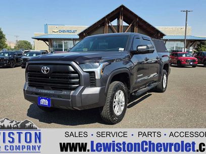 Used 2025 Toyota Tundra SR5 w/ SR5 Convenience Package