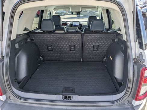 Used 2023 Ford Bronco Sport Outer Banks w/ Tech Package image 29