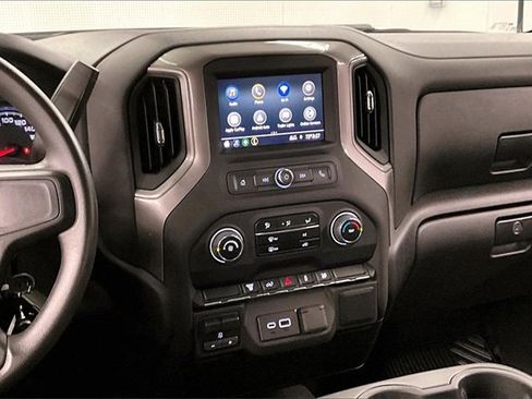 Used 2023 Chevrolet Silverado 2500 Custom image 6