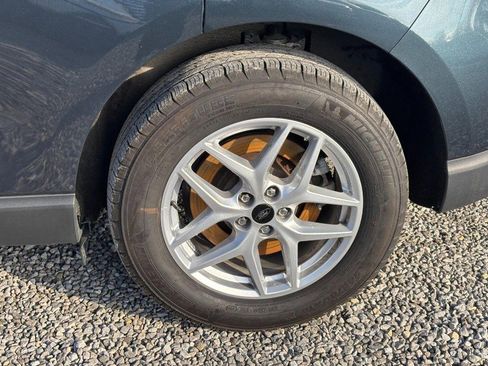 Used 2024 Ford Edge SEL w/ Convenience Package image 11