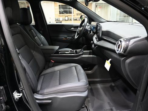 New 2026 Chevrolet Equinox LT w/ Convenience Package II image 10