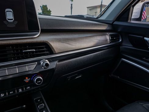 Used 2022 Kia Telluride EX w/ EX Premium Package image 38