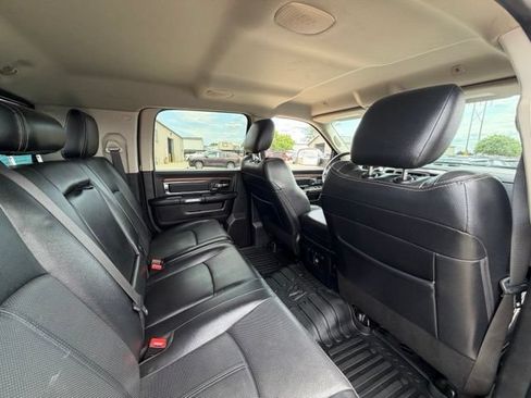 Used 2018 RAM 2500 Laramie AWD/4WD image 12