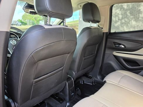 Used 2022 Buick Encore Preferred w/ Safety Package AWD/4WD image 33