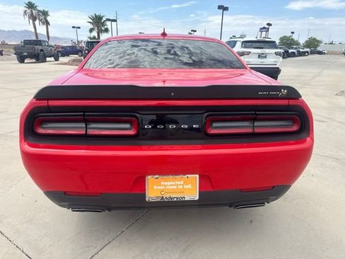 Certified 2022 Dodge Challenger R/T Scat Pack w/ Shaker Package RWD image 4
