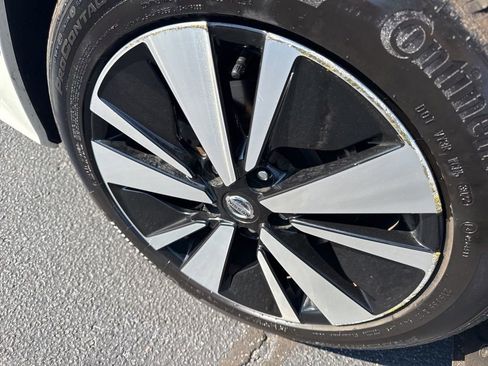 Certified 2022 Nissan Altima 2.5 SV image 9