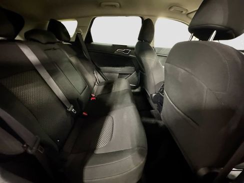 Used 2023 Kia Sportage LX image 26