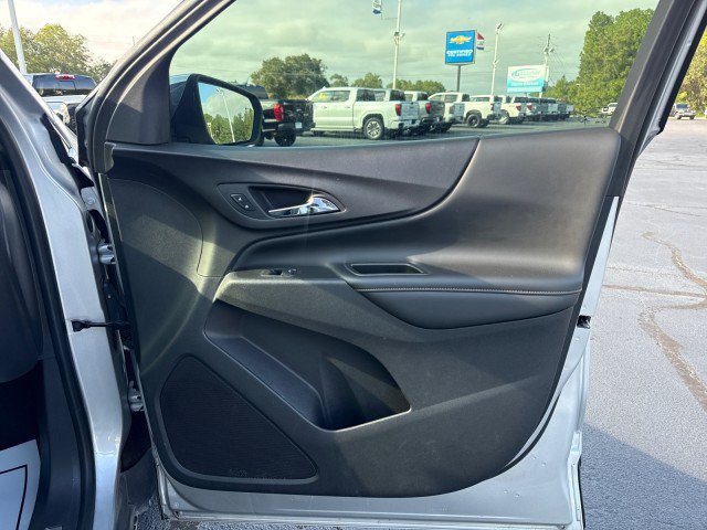 Used 2021 Chevrolet Equinox Premier FWD image 9