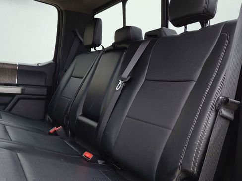 Used 2017 Ford F350 Lariat image 39