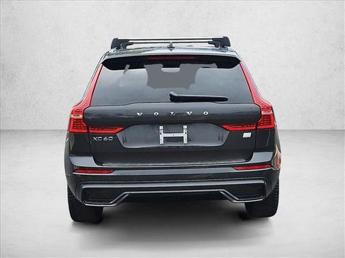 Used 2024 Volvo XC60 T8 Plus w/ Climate Package AWD/4WD image 7