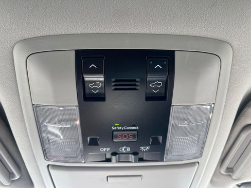 Used 2019 Lexus GX 460 Luxury image 19