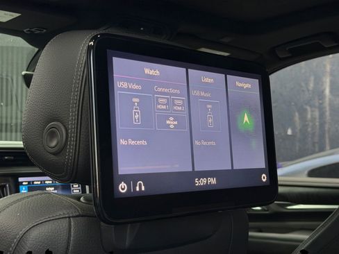 Used 2021 GMC Yukon Denali w/ Denali Ultimate Package image 19