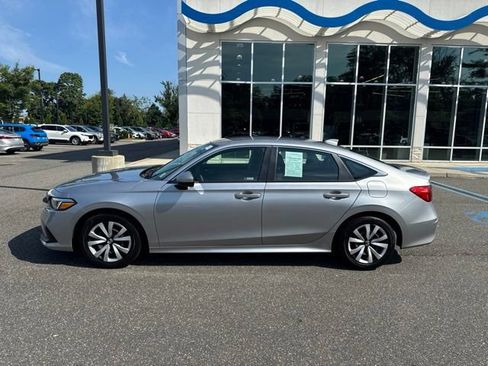 Used 2023 Honda Civic LX image 5