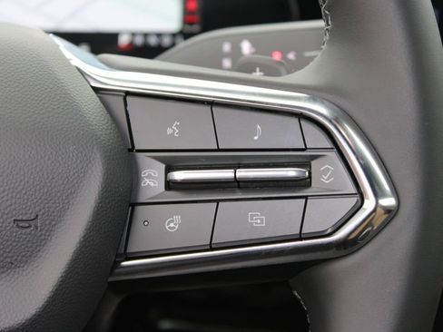 New 2026 Chevrolet Equinox ACTIV image 29