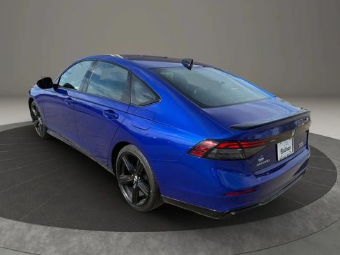 Used 2024 Honda Accord Sport image 8