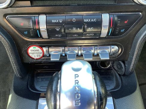 Used 2016 Ford Mustang Premium image 28