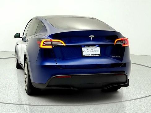 Used 2023 Tesla Model Y Long Range AWD/4WD image 6