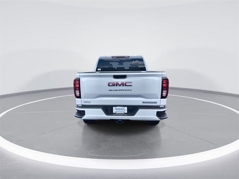 New 2026 GMC Sierra 1500 Elevation image 7