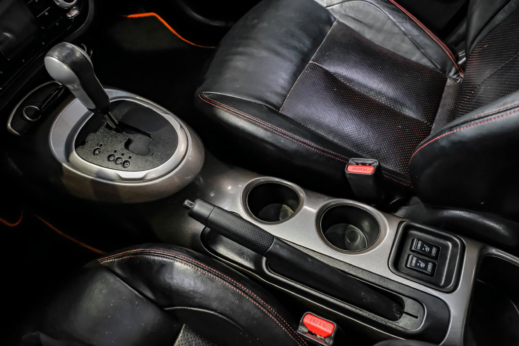 Used 2015 Nissan Juke SL AWD/4WD image 26