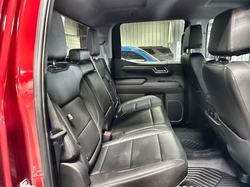 Used 2024 Chevrolet Silverado 1500 LTZ AWD/4WD image 28