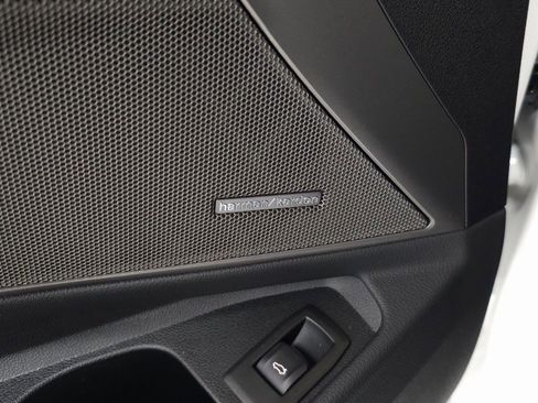 Used 2025 BMW M340i xDrive w/ Premium Package image 16