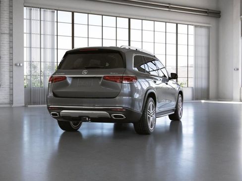 Used 2023 Mercedes-Benz GLS 450 4MATIC image 24