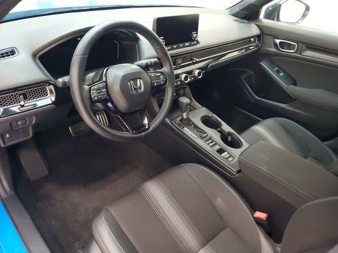 Certified 2025 Honda Civic Sport image 2