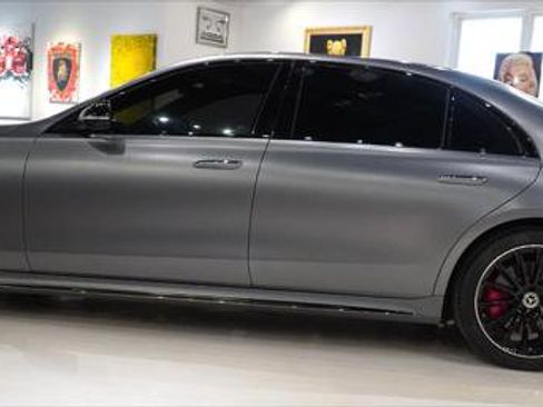 Used 2023 Mercedes-Benz S 580 4MATIC Sedan w/ AMG Line image 4