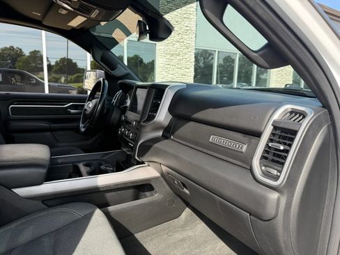 Used 2020 RAM 1500 Big Horn AWD/4WD image 14