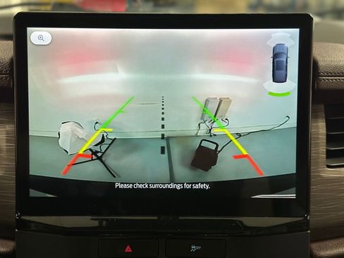 Certified 2023 Ford Expedition Limited image 6