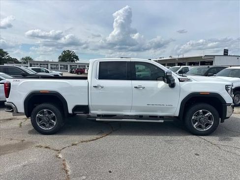 New 2026 GMC Sierra 2500 SLT w/ SLT Premium Package AWD/4WD image 13