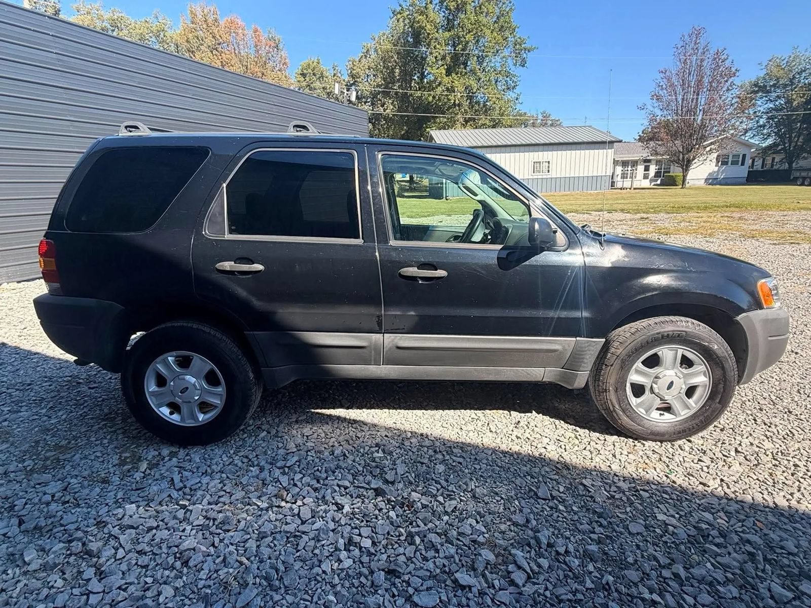 Used 2004 Ford Escape XLT AWD/4WD image 4