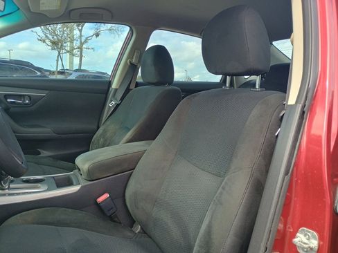 Used 2015 Nissan Altima 2.5 S w/ Power Driver Seat Package image 13