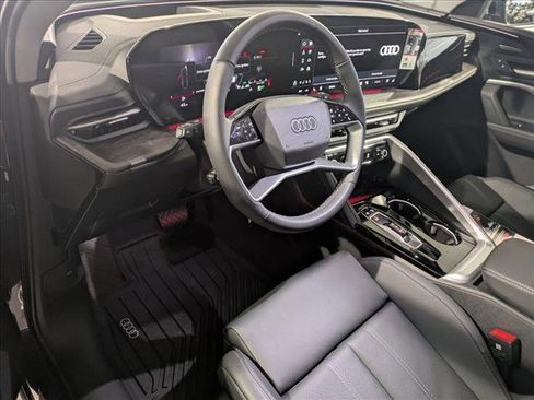 New 2025 Audi Q5 Premium Plus image 3