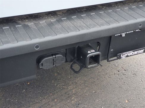 New 2025 Ford Maverick XLT w/ XLT Luxury Package image 30