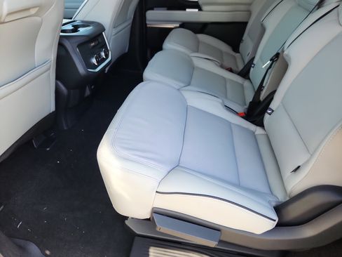 New 2026 Ford Expedition Max Platinum w/ Platinum Ultimate Package image 8