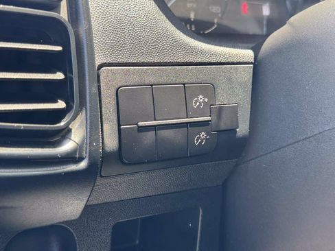 Used 2023 RAM ProMaster 2500 FWD image 24