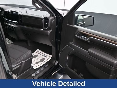 Used 2023 Chevrolet Silverado 1500 LT image 15