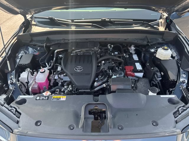 Used 2025 Toyota Grand Highlander FWD image 17