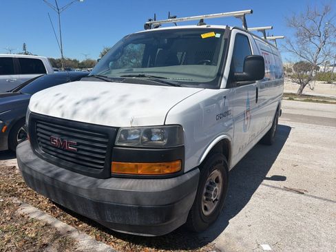 Used 2020 GMC Savana 2500 w/ Driver Convenience Package image 3