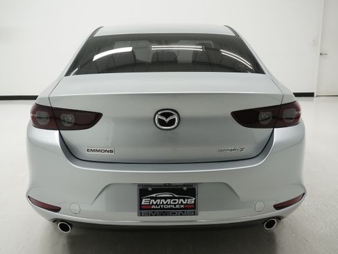 Used 2019 MAZDA MAZDA3 Sedan FWD image 5