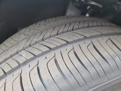 Used 2025 Honda Accord SE image 32