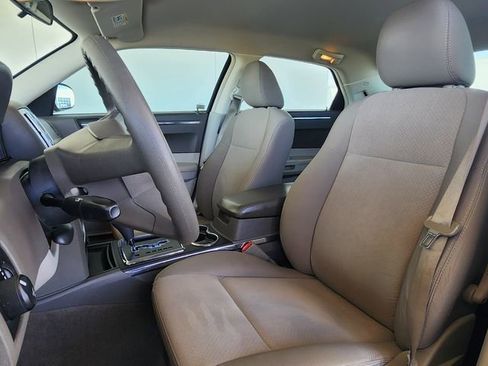 Used 2010 Chrysler 300 Touring image 13