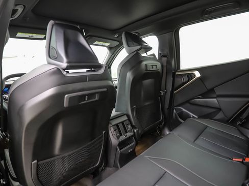 Certified 2025 BMW X3 xDrive30i w/ Convenience Package image 19