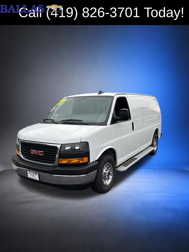 Used 2025 GMC Savana 2500 w/ Driver Convenience Package RWD image 5