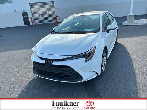 Certified 2024 Toyota Corolla LE FWD image 18