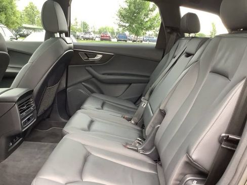 Used 2025 Audi Q7 2.0T Premium AWD/4WD image 22