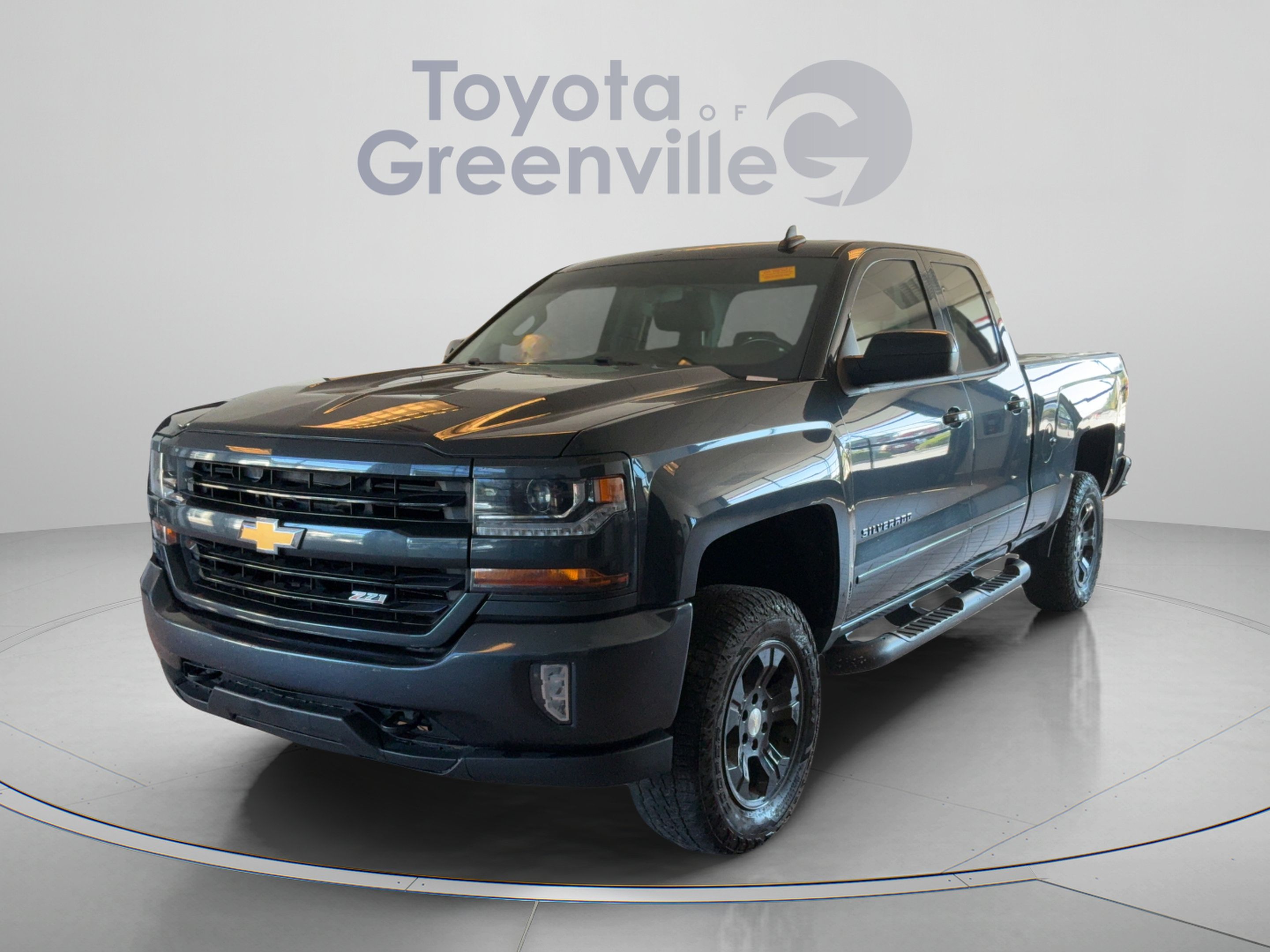 Used 2018 Chevrolet Silverado 1500 LT w/ All Star Edition AWD/4WD image 1